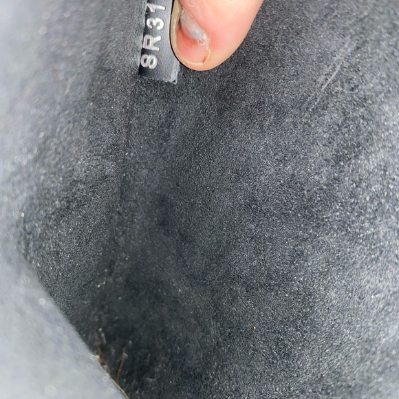 ❌ SOLD ❌ Louis Vuitton EPI Cluny BB - Picture 8 of 9